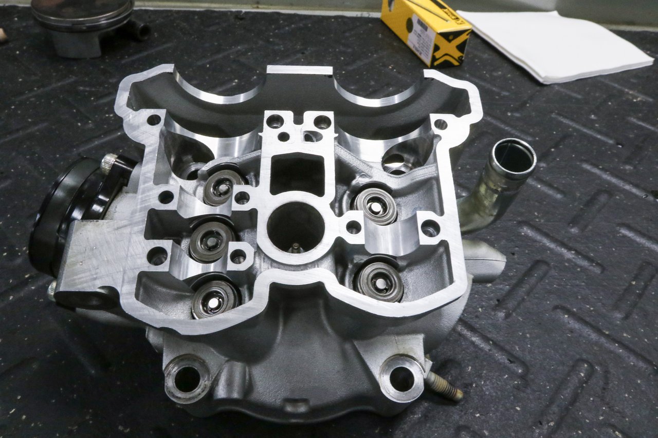 How to Install Valves in a 4Stroke Dirt Bike